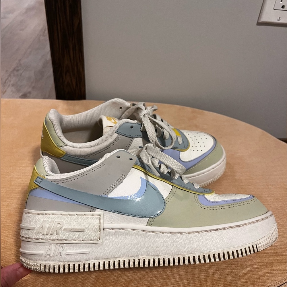 Nike AF 1 Shadow